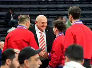 Anadolu Efes, Bursaspor'u Deviremedi!
