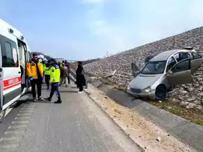 Kocaeli Otoyolunda Çarpışma: 2 Yaralı