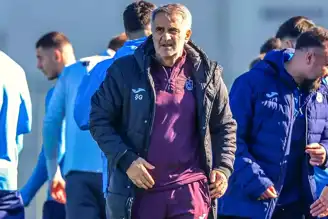 Trabzonspor'un Genç Kalecisi Onuralp Sakatlandı!