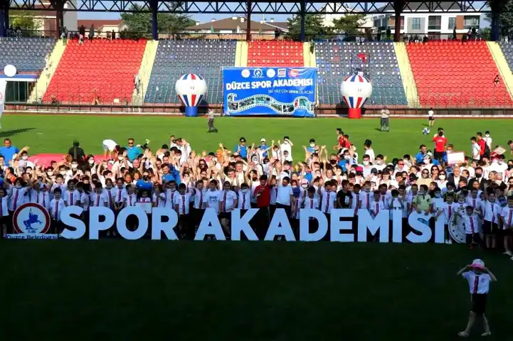 Düzce Belediyesi Spor Akademisi'nden Yeni Başarılar!