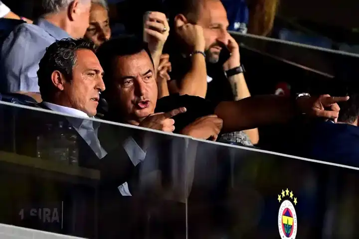 Fenerbahçe, Saint-Maximin'i Gönderiyor!