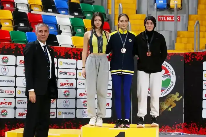 U18 Türkiye Salon Atletizm Şampiyonası Sonuçlandı