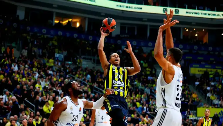 THY EuroLeague'de Çift Maç Haftası Sonuçlandı: Olympiakos Lider